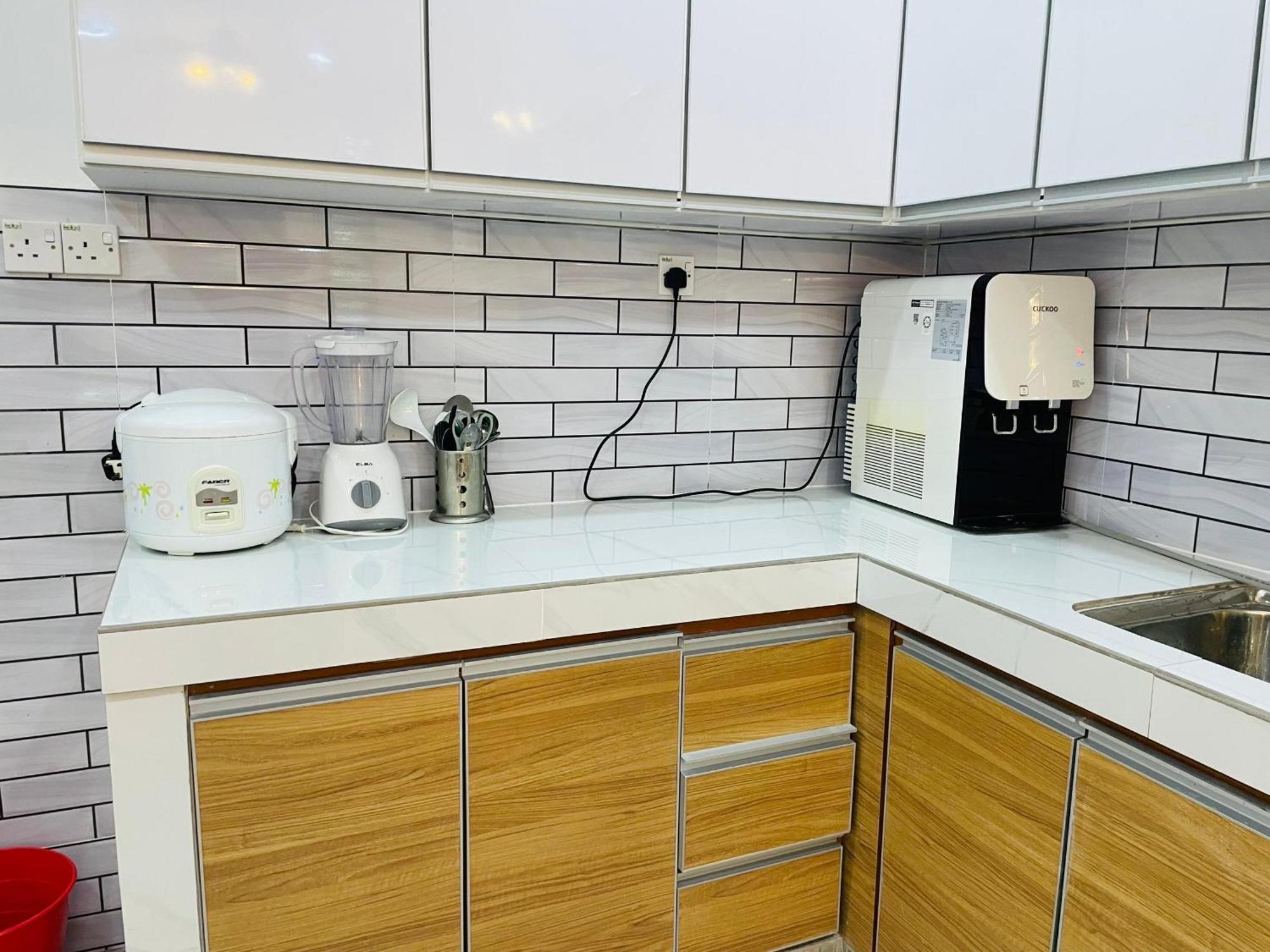 Nazirin Homestay No 27 Tmn Desa Manjung Lumut Ngoại thất bức ảnh